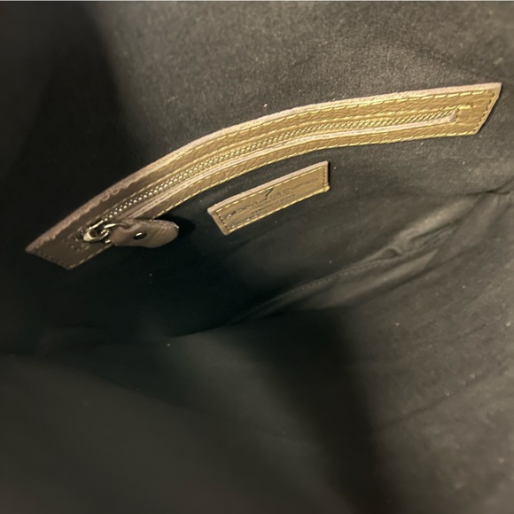 NWOT Alberta Di Canio Italian Leather Dual Tone Colourblock Clutch - Picture 7 of 8